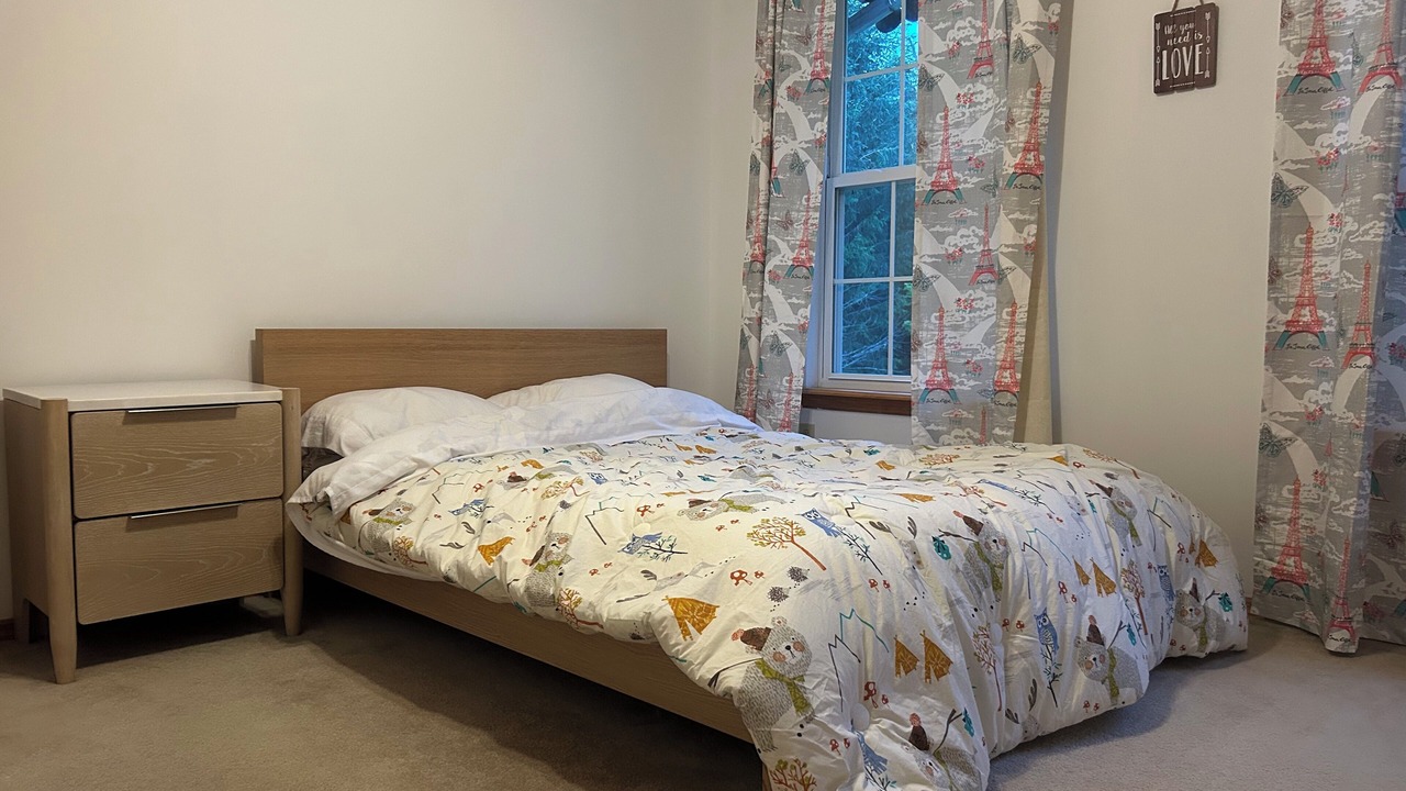 Photo of Bedroom in Henryville