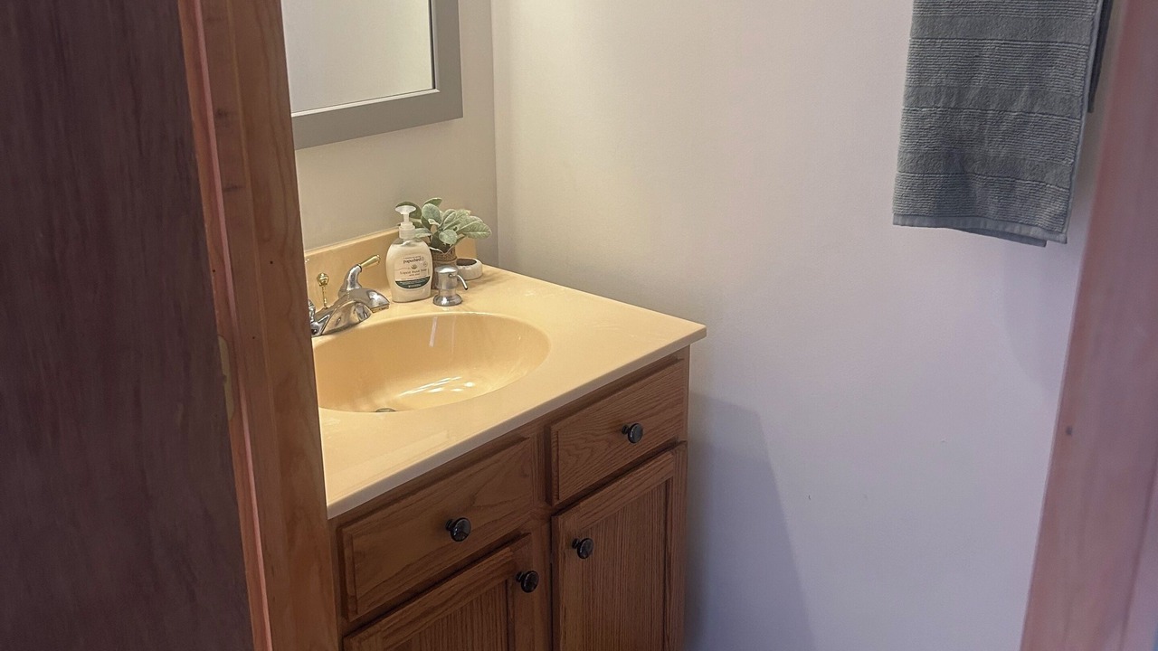 Photo of Bathroom in Henryville