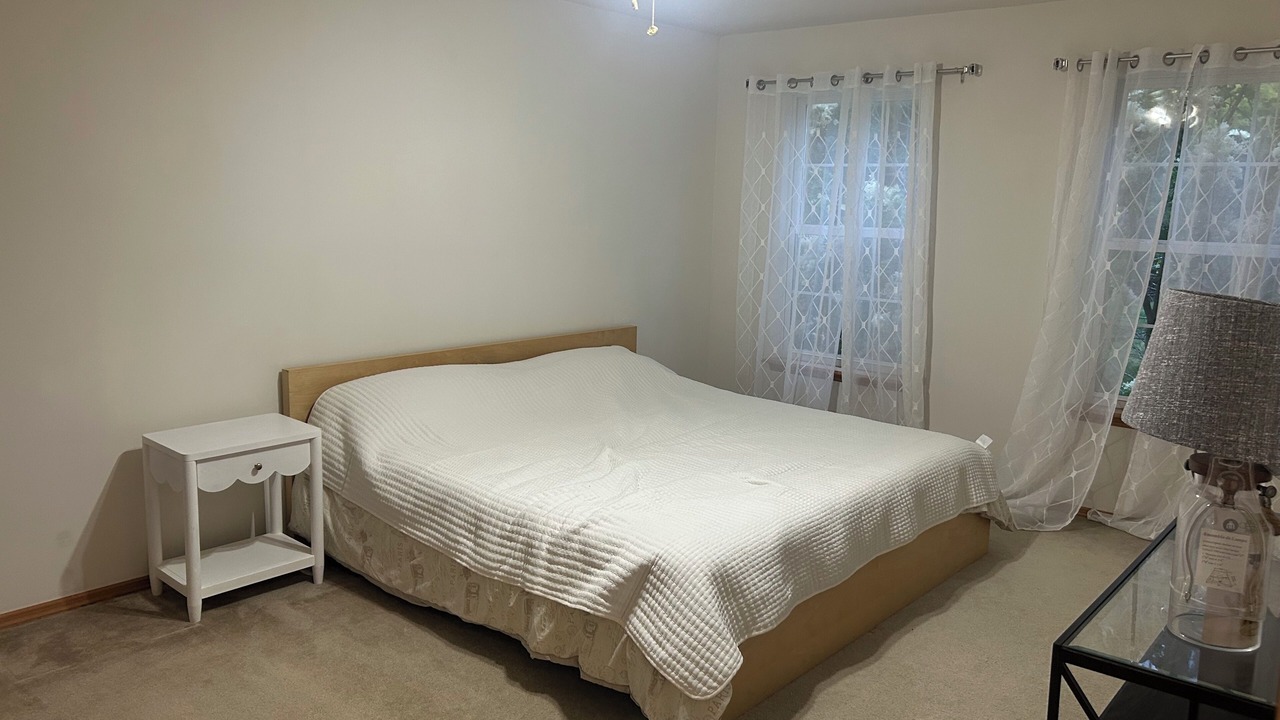 Photo of Bedroom in Henryville