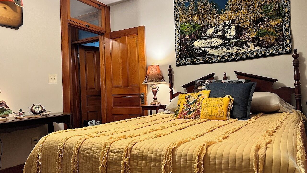 Photo of Bedroom in Aurora