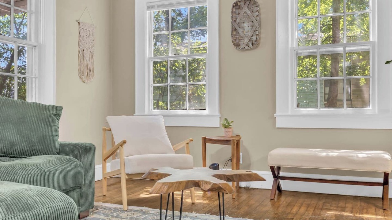 Photo of Livingroom in Judson