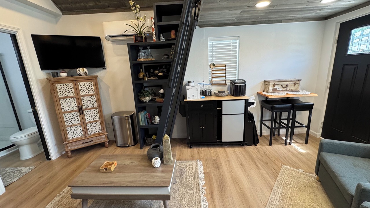 Photo of Livingroom in Hot Springs
