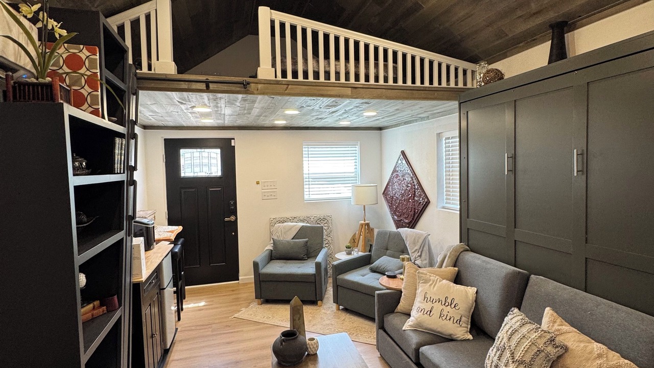 Photo of Livingroom in Hot Springs