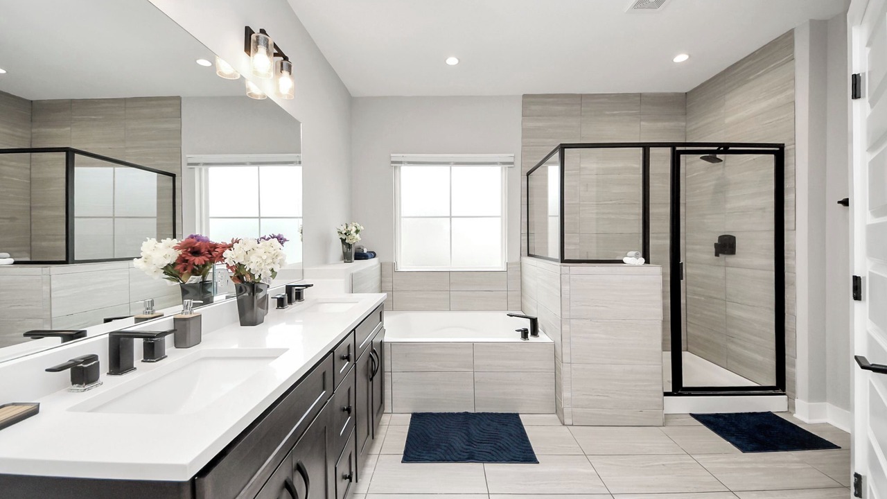 Photo of Bathroom in Clodine