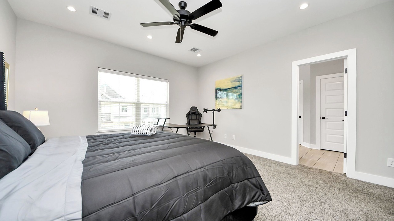 Photo of Bedroom in Clodine