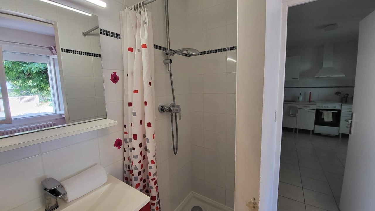 Photo of Bathroom in Aussonne