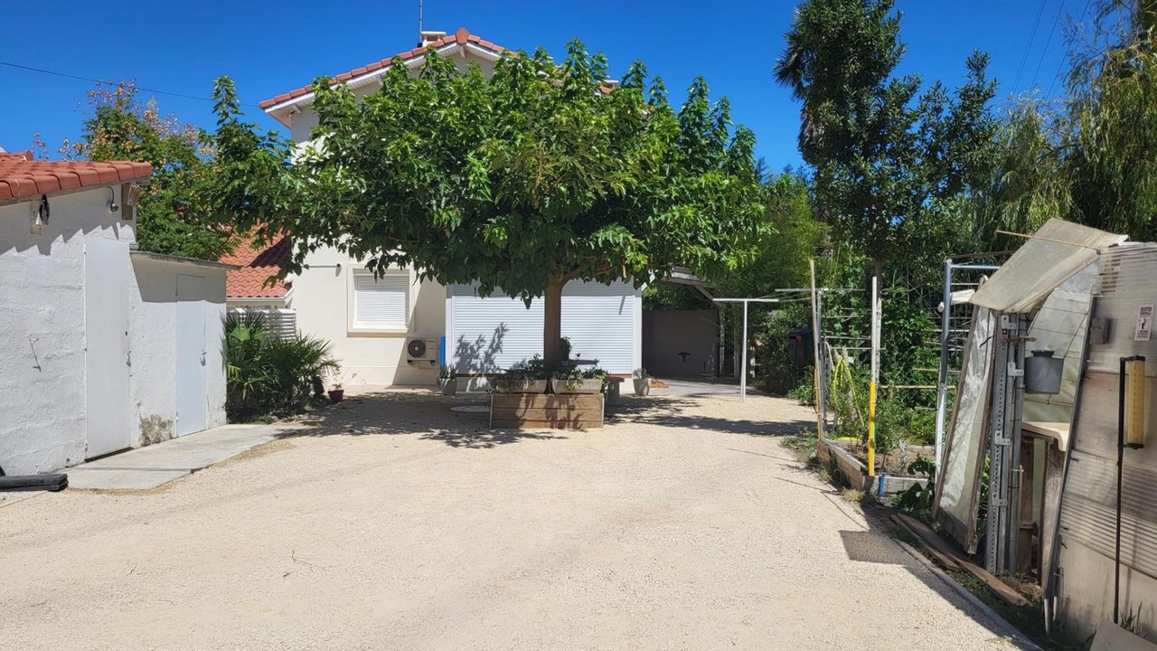 Photo of Outdoor in Aussonne