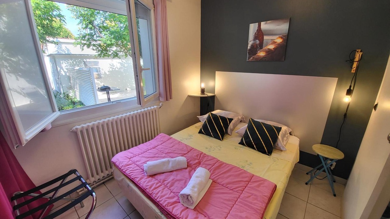 Photo of Bedroom in Aussonne