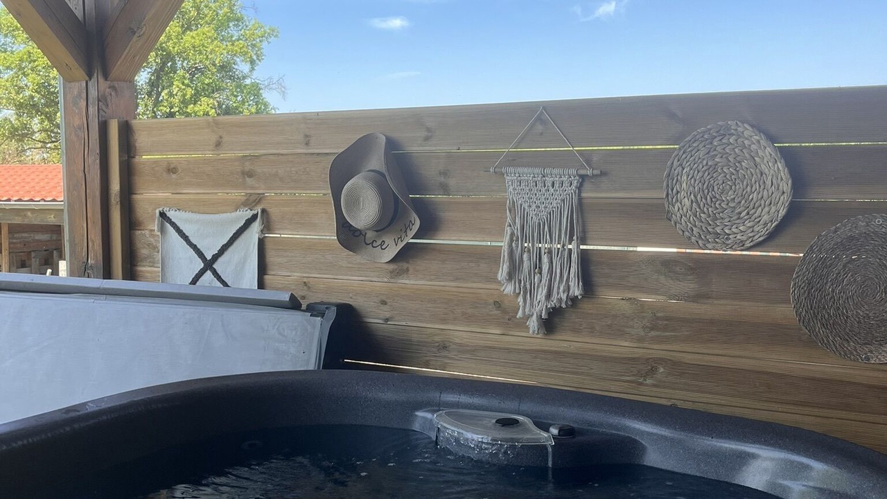 Photo of Outdoor in Sainte-Foy-Saint-Sulpice