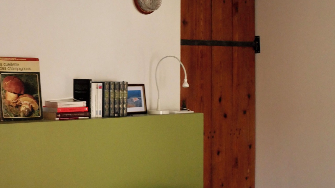 Photo of Bedroom in Vienne-en-Arthies