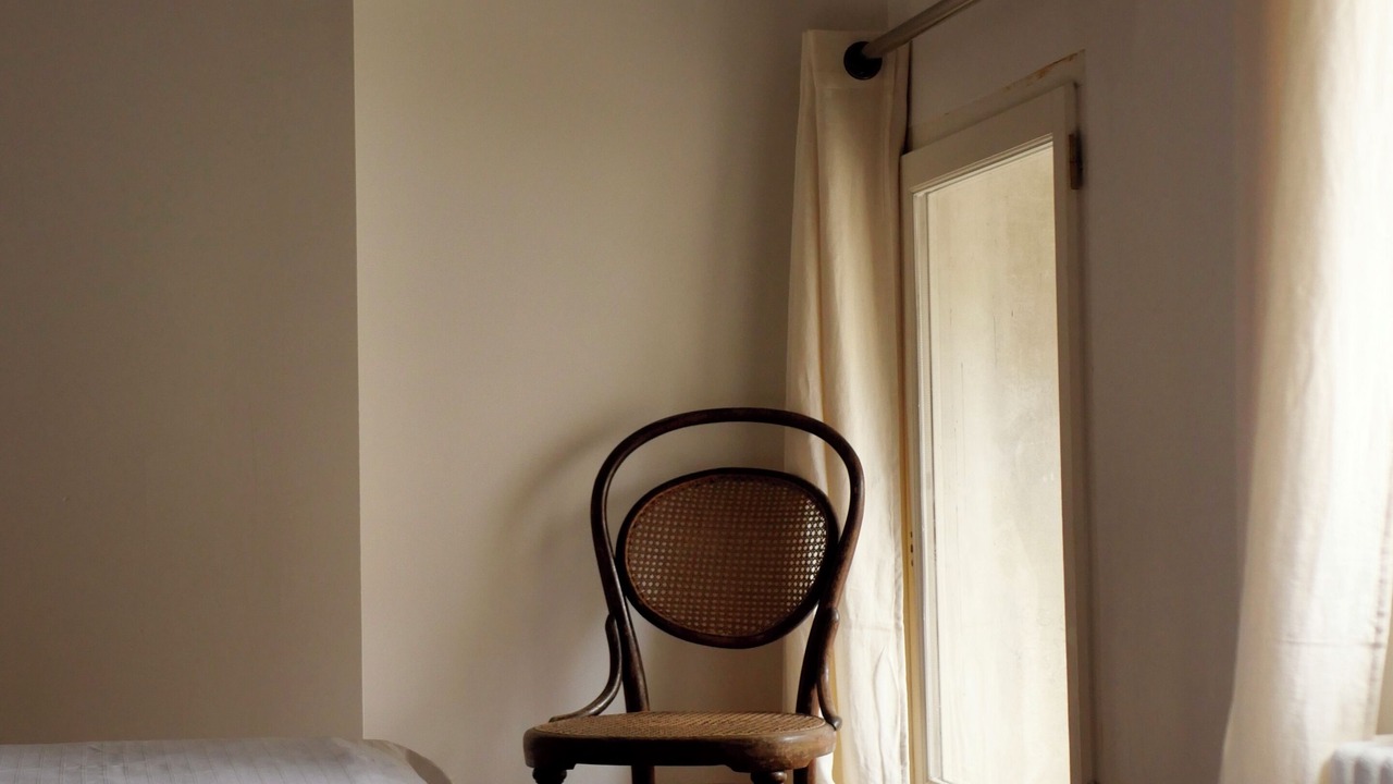 Photo of Bedroom in Vienne-en-Arthies