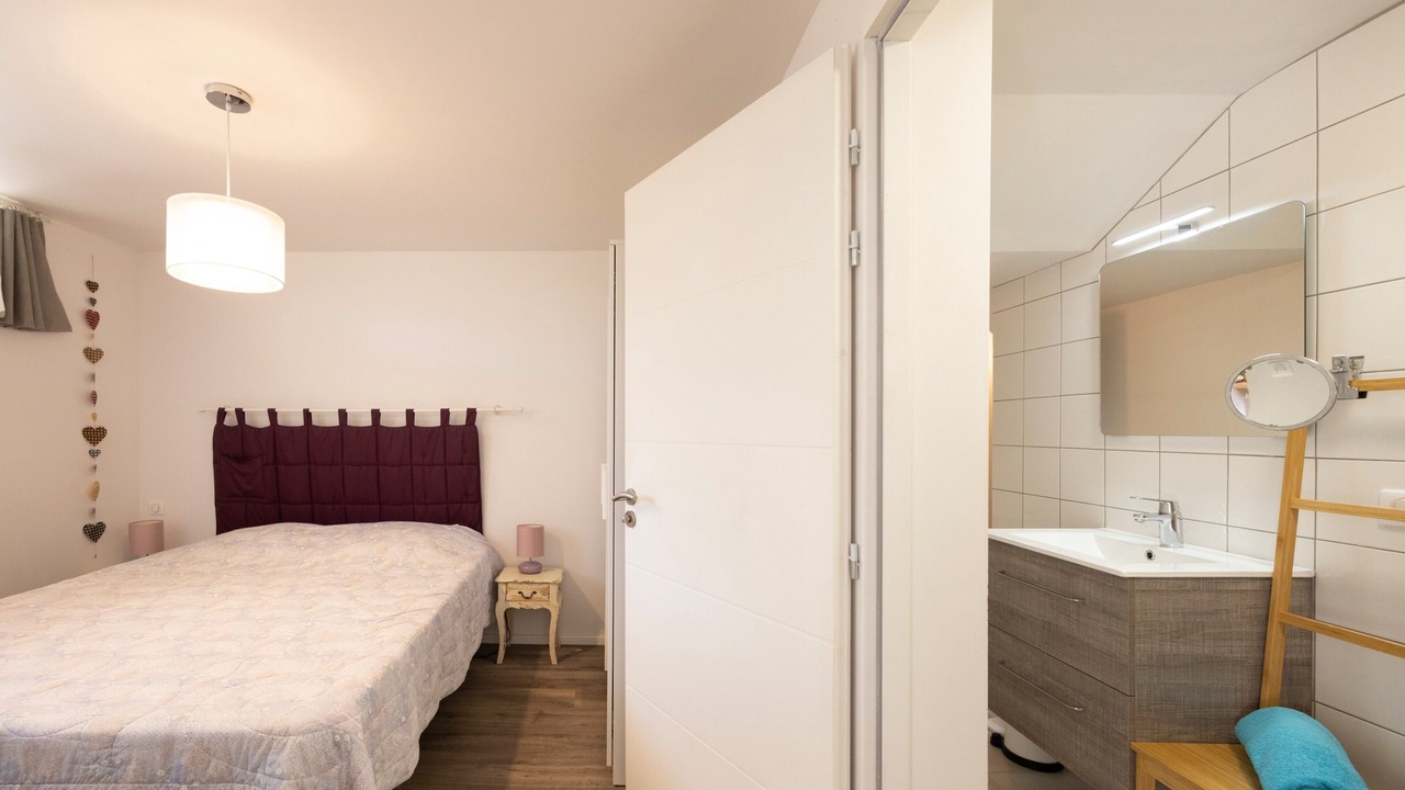 Photo of Bedroom in Cessenaz