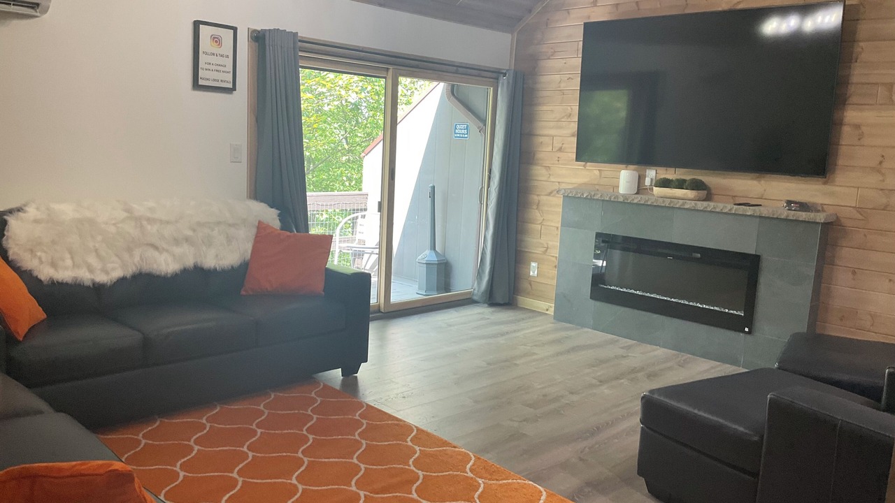 Photo of Livingroom in Village at Camelback