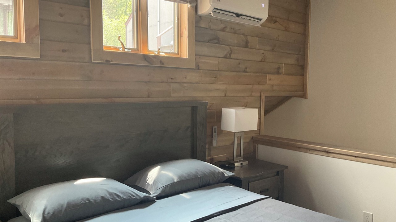 Photo of Bedroom in Village at Camelback