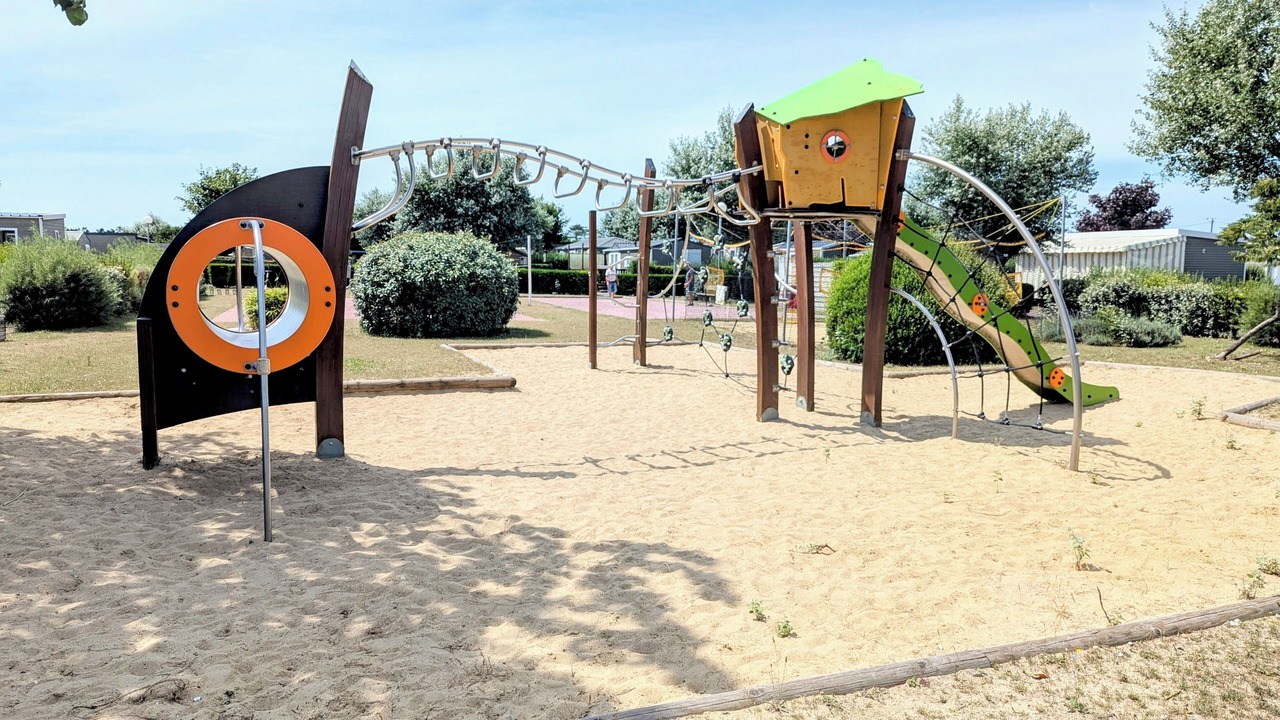 Photo of Others in Montmartin-sur-Mer