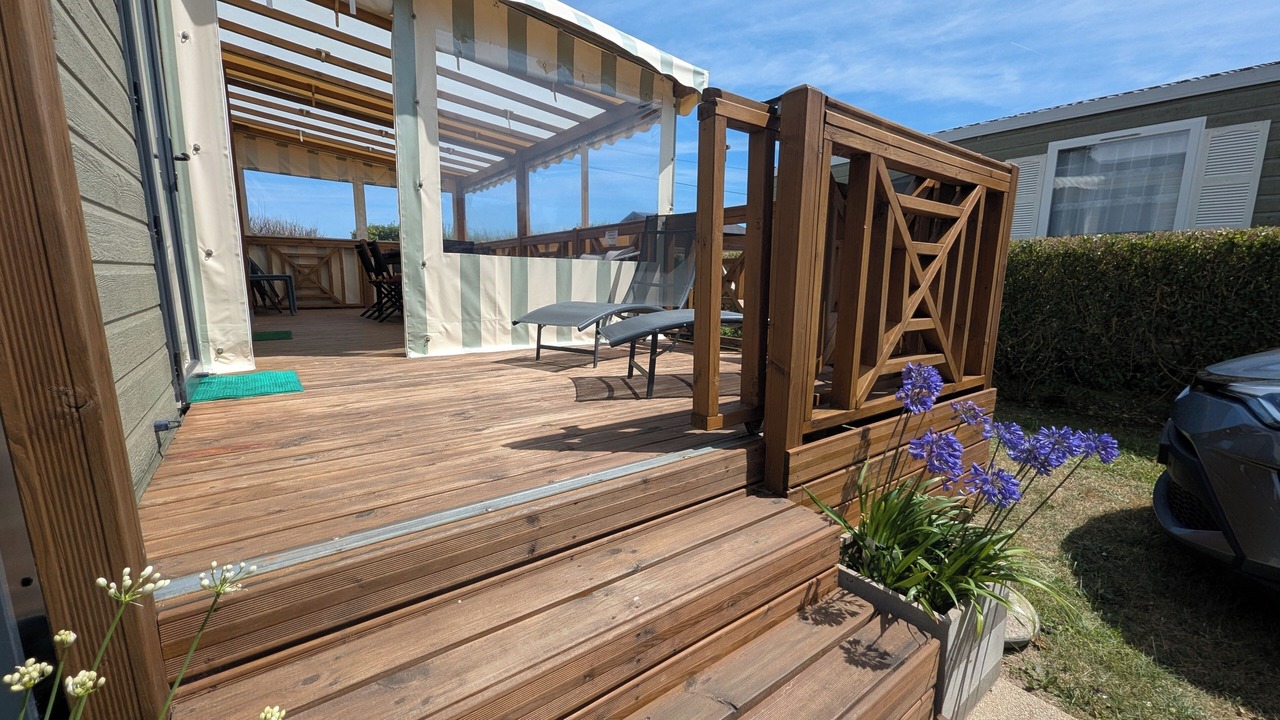 Photo of Patio Balcony in Montmartin-sur-Mer