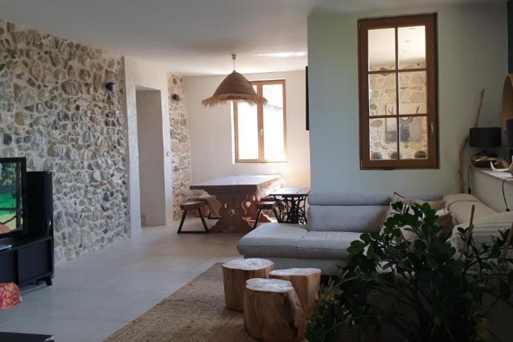 Photo of Livingroom in Vieugy