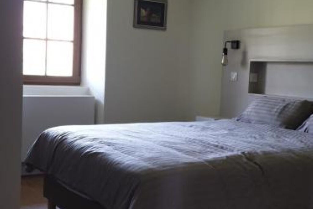Photo of Bedroom in Vieugy