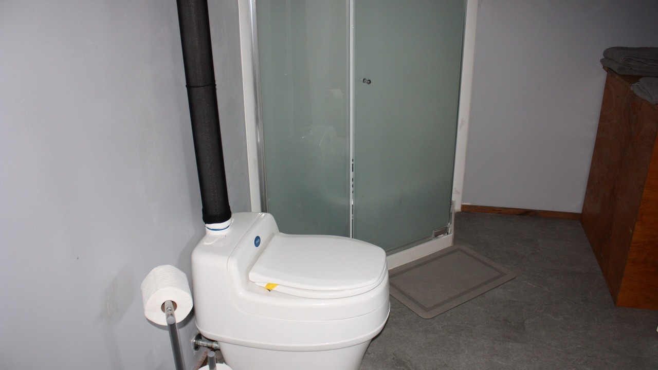 Photo of Bathroom in Logansport