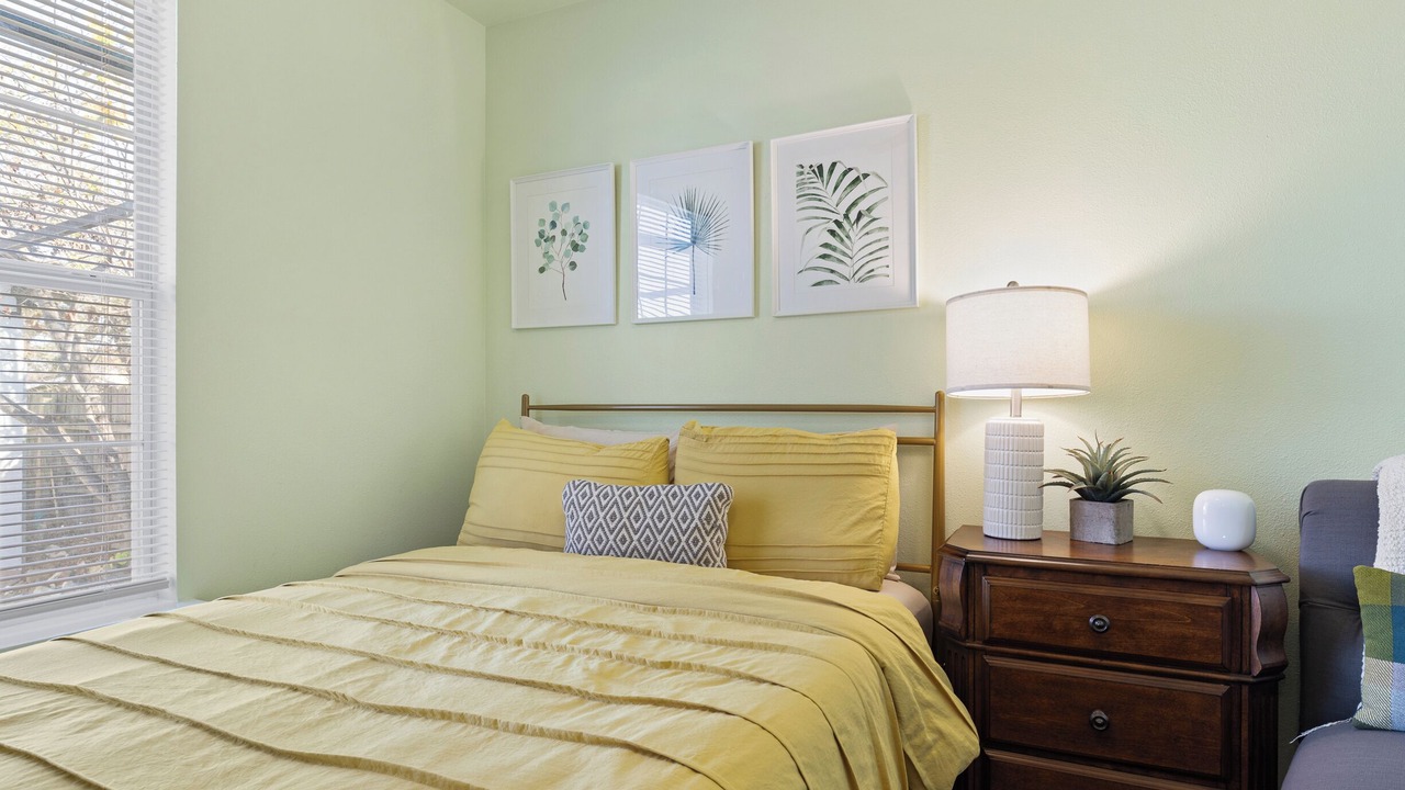 Photo of Bedroom in Montopolis