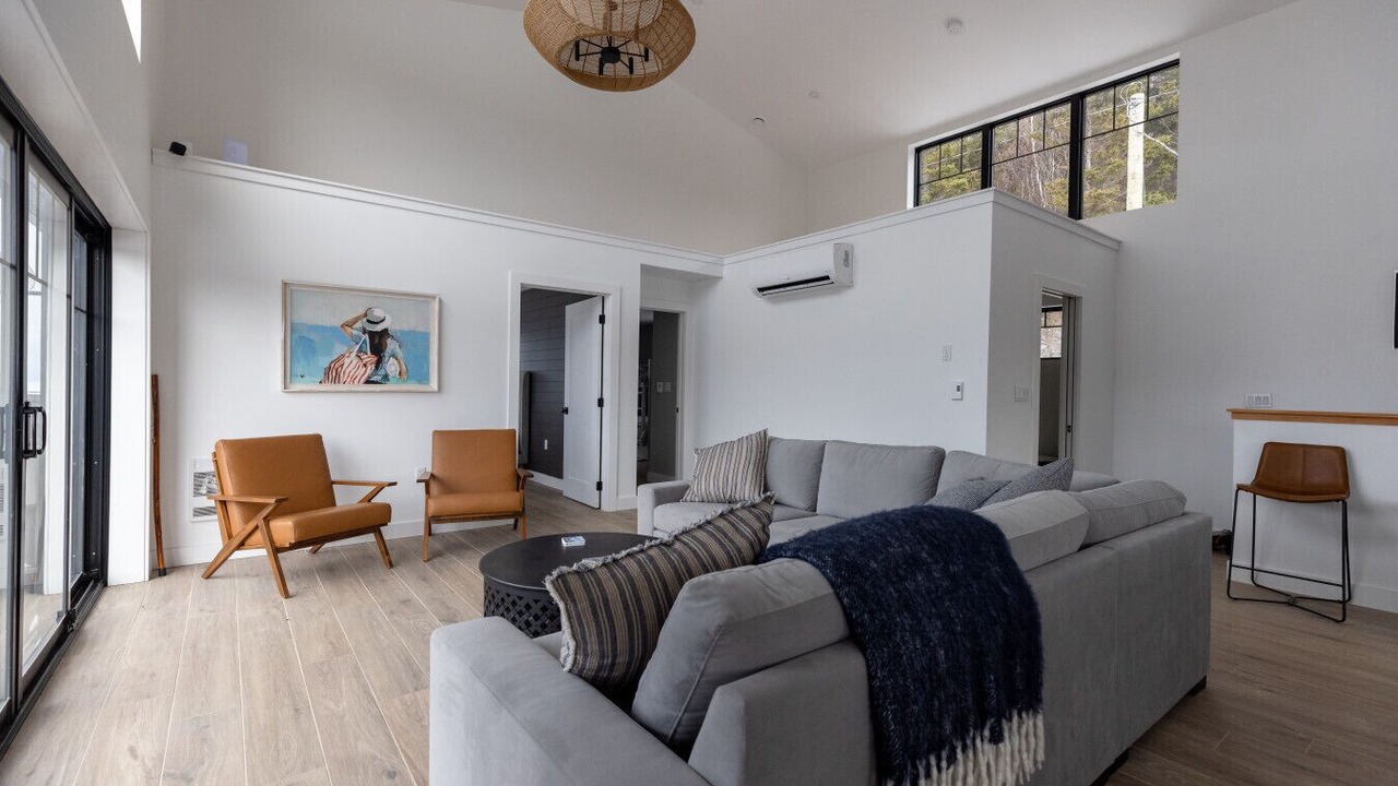 Photo of Livingroom in Inverness County