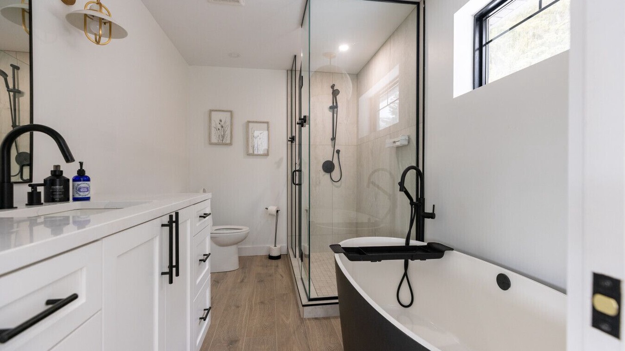 Photo of Bathroom in Inverness County