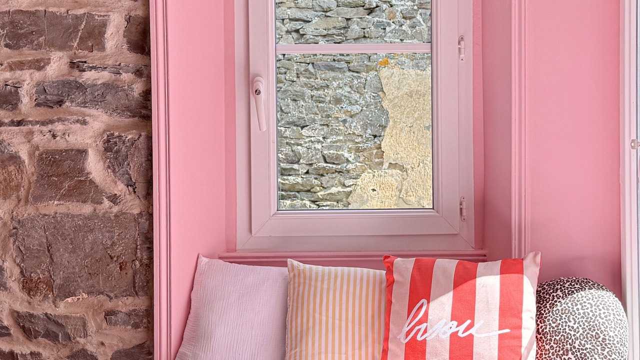 Photo of Others in Cahan