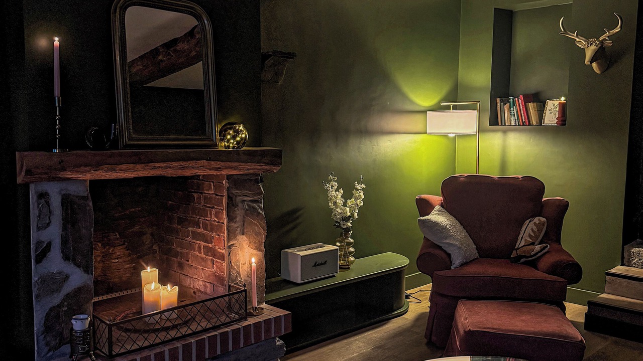 Photo of Others in Cahan