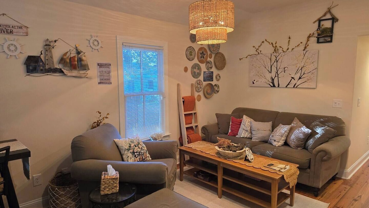 Photo of Livingroom in New Bern