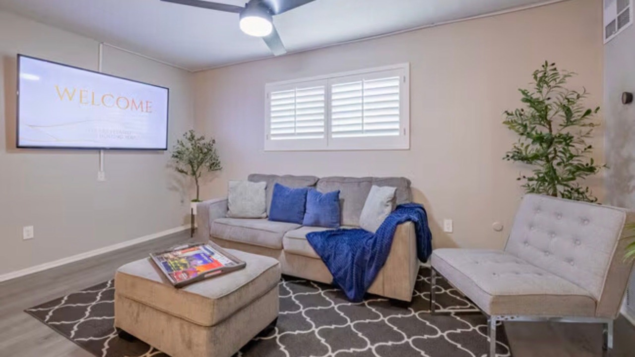 Photo of Livingroom in Lawton