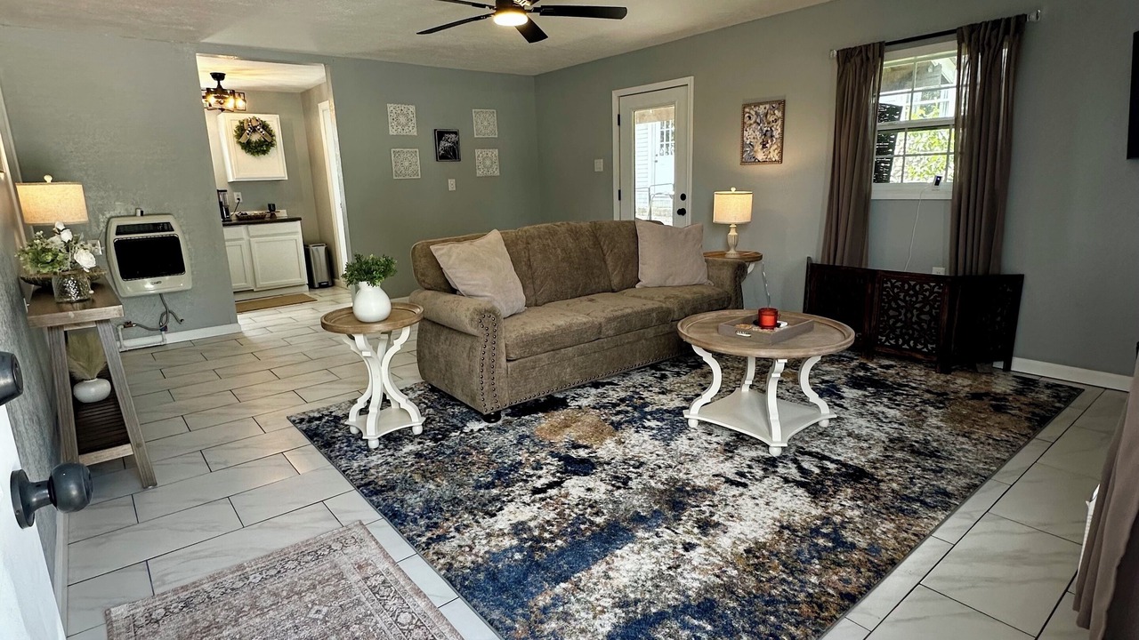 Photo of Livingroom in Ozark