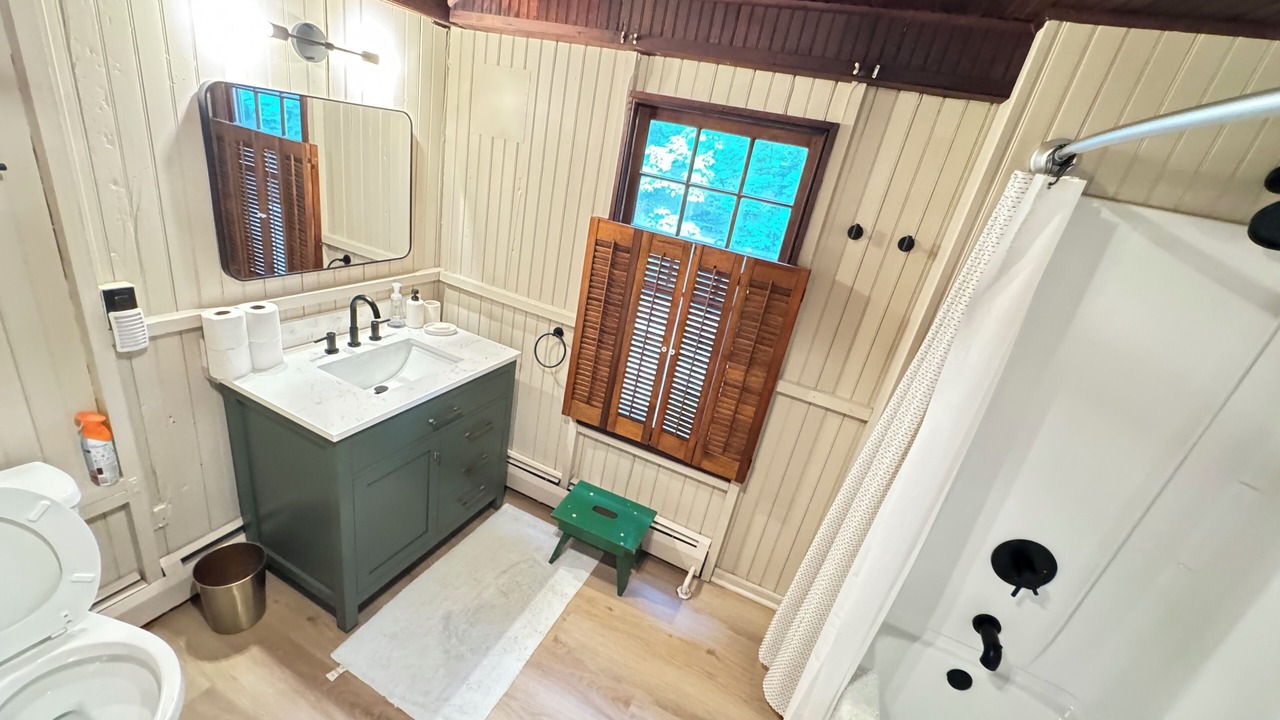 Photo of Bathroom in Mount Gretna