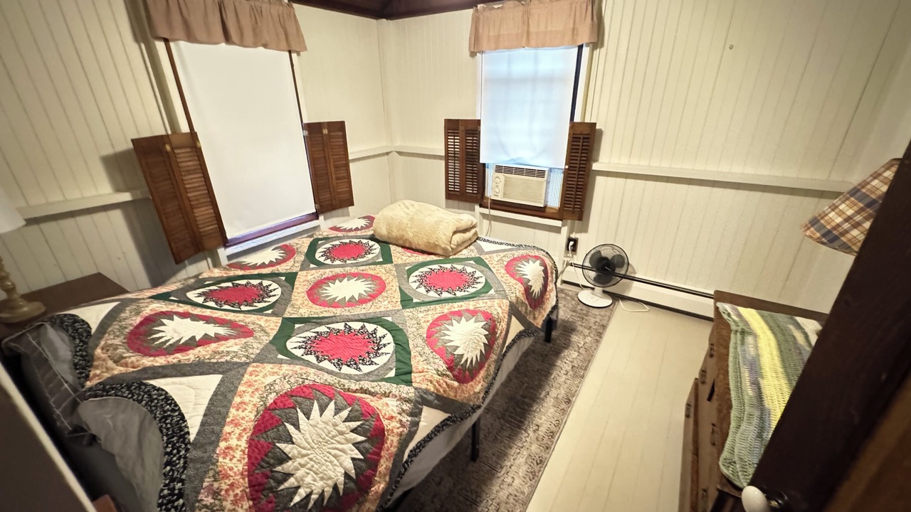 Photo of Bedroom in Mount Gretna