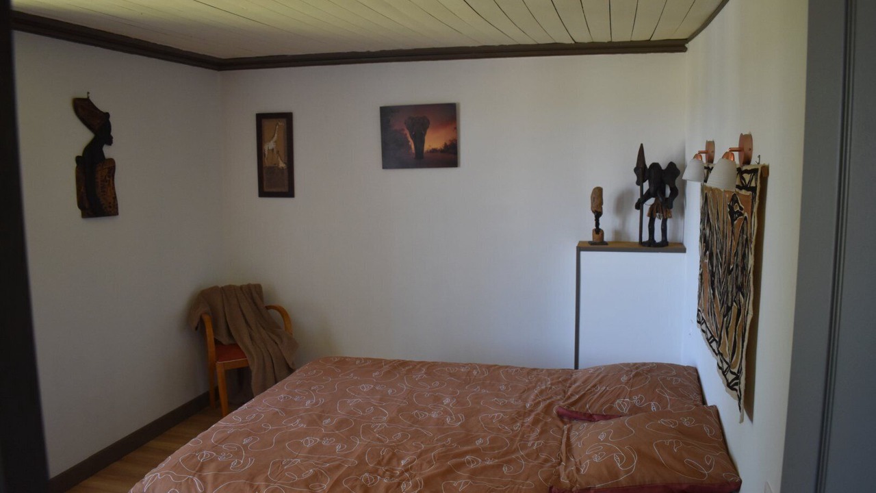 Photo of Bedroom in Cisse