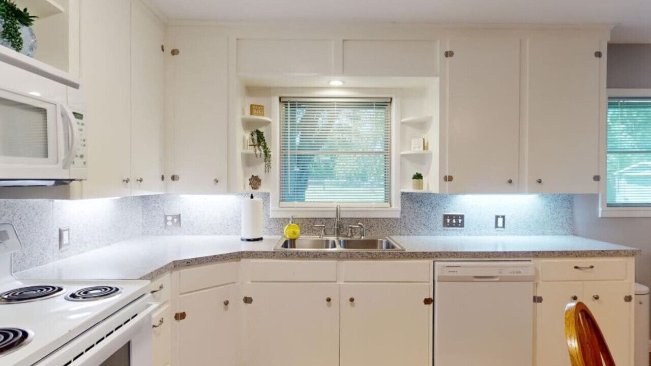 Photo of Kitchen in Navasota
