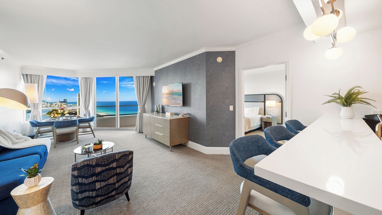 Photo of Livingroom in Mid Beach