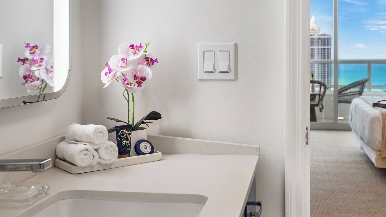 Photo of Bathroom in Mid Beach