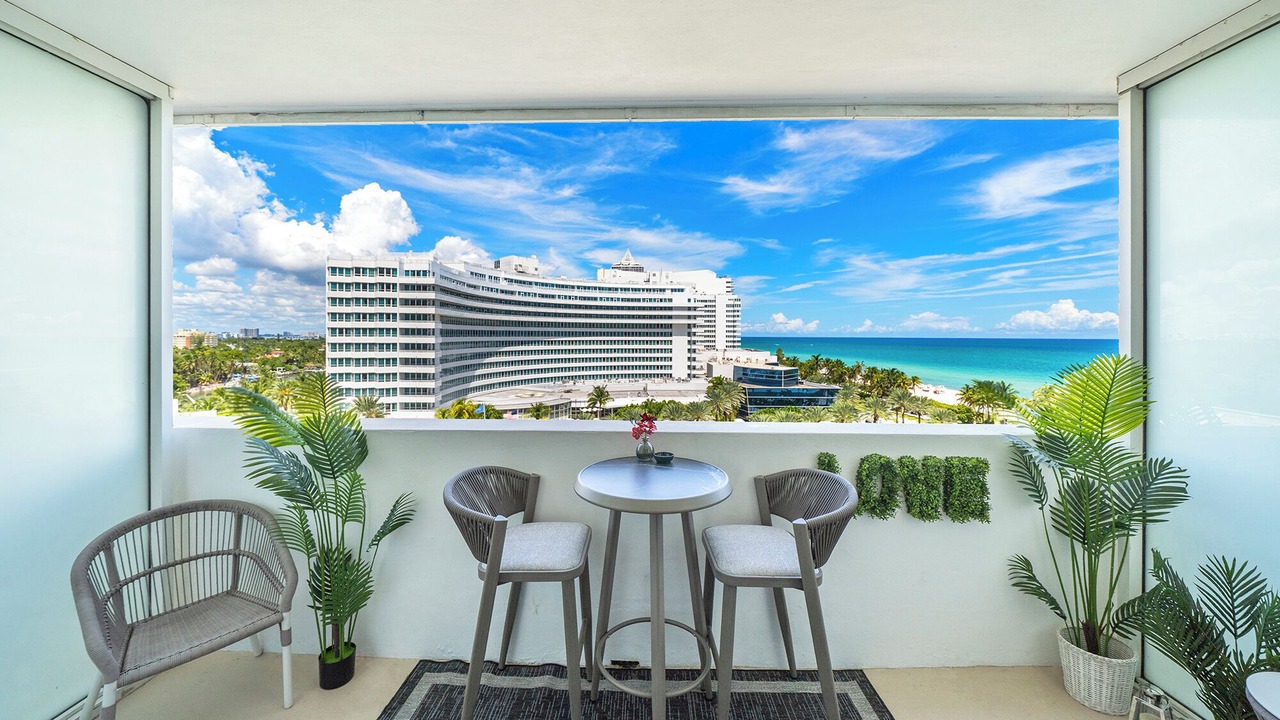 Photo of Outdoor in Mid Beach