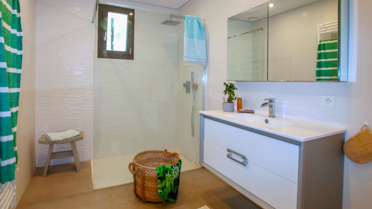 Photo of Bathroom in Saint-Montan
