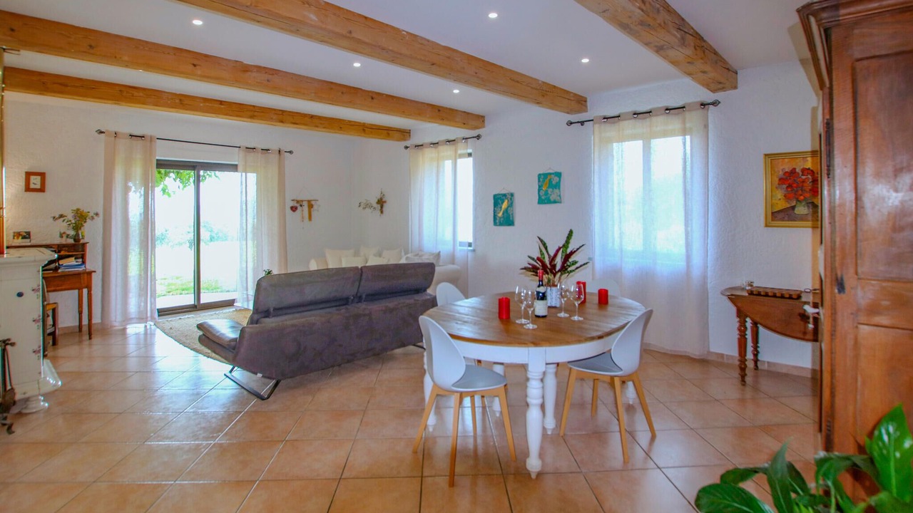 Photo of Bedroom in Saint-Montan