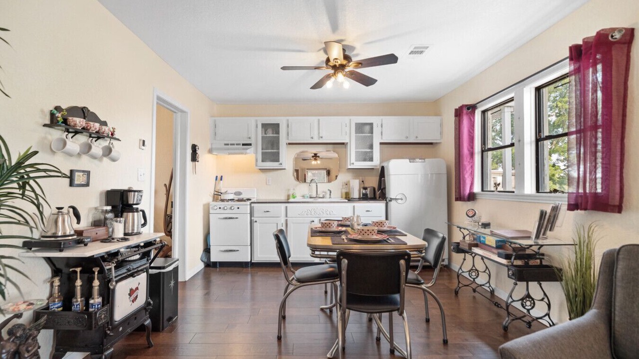 Photo of Kitchen in Russellville