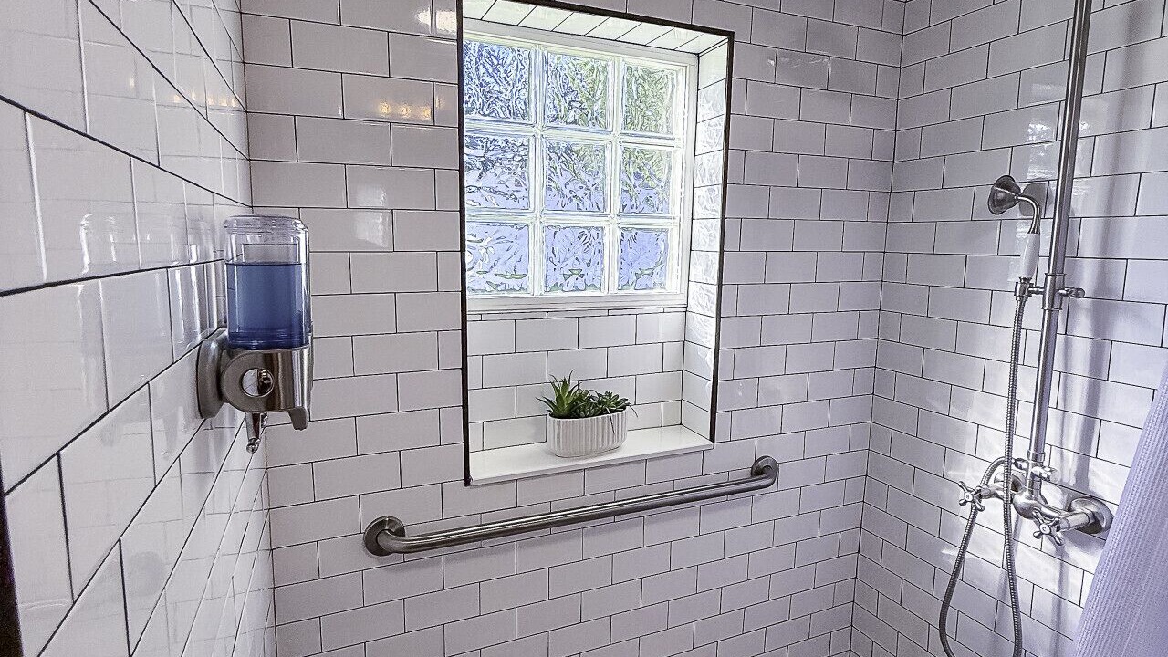 Photo of Bathroom in Russellville