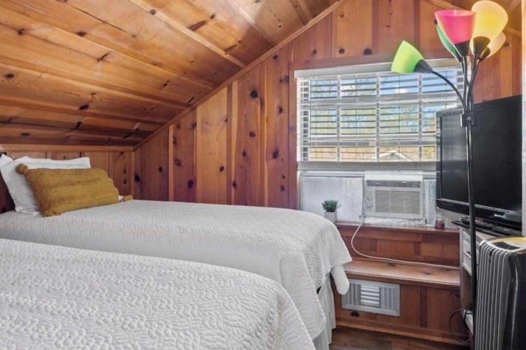 Photo of Bedroom in South Toledo Bend