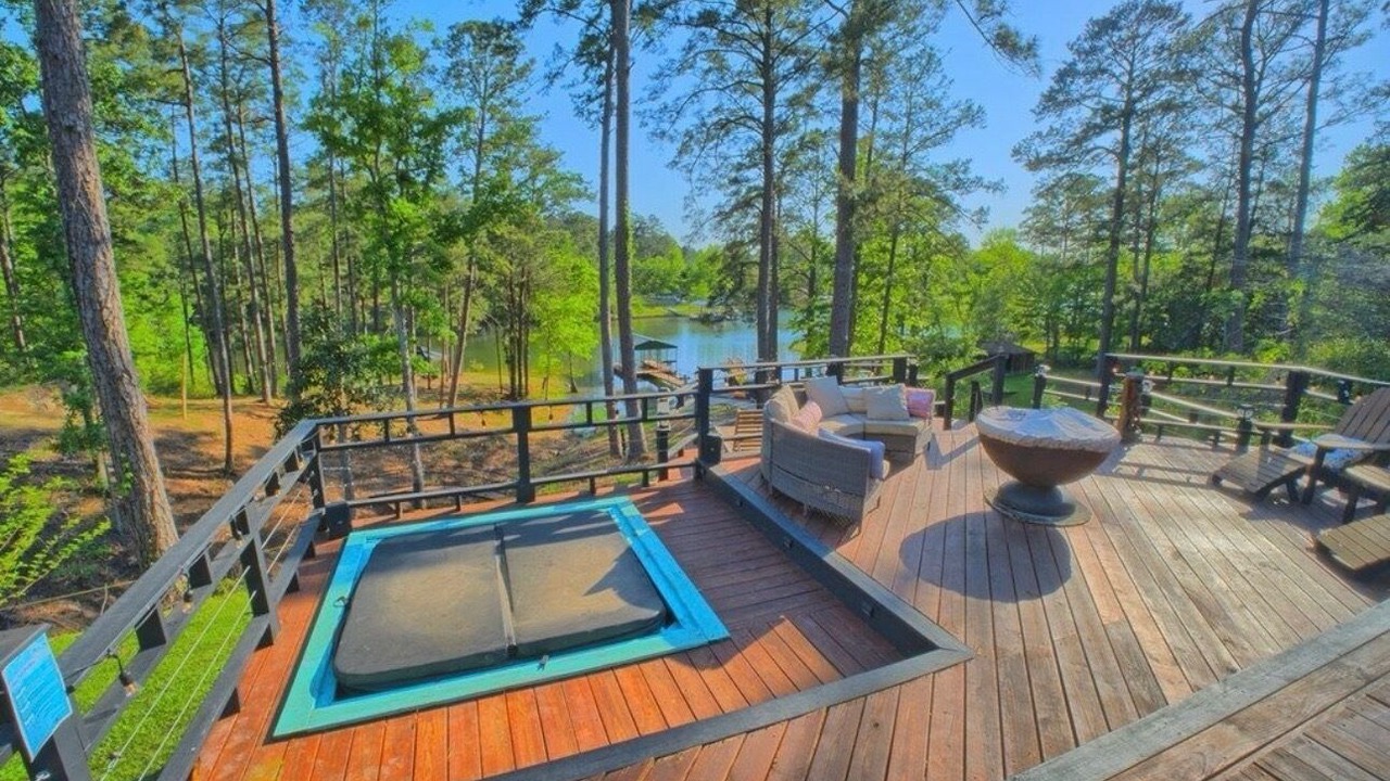Photo of Patio Balcony in South Toledo Bend