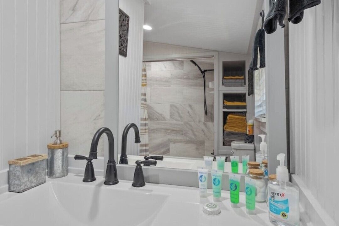 Photo of Bathroom in South Toledo Bend