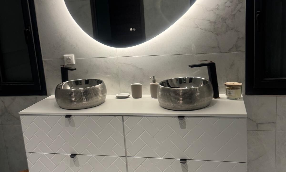 Photo of Bathroom in Villetelle