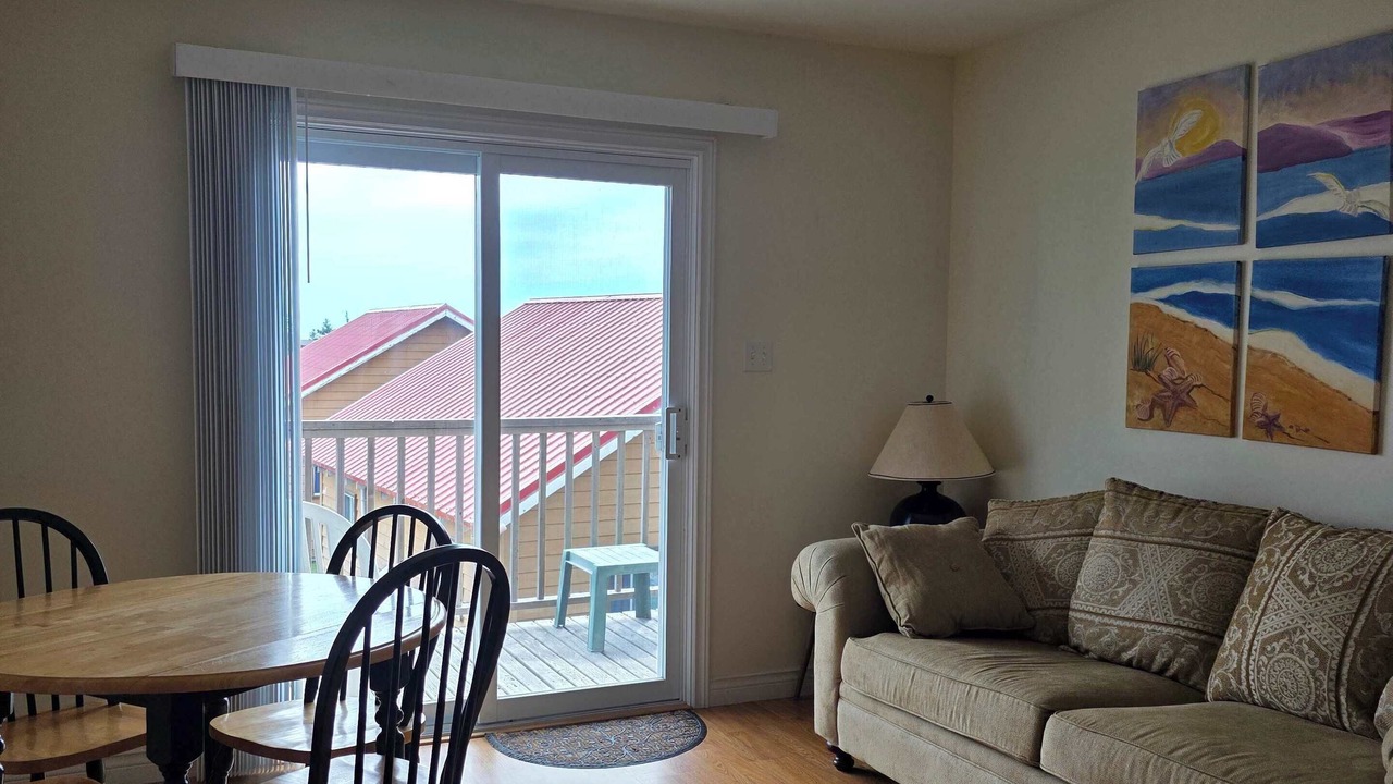 Photo of Livingroom in Hunts Point