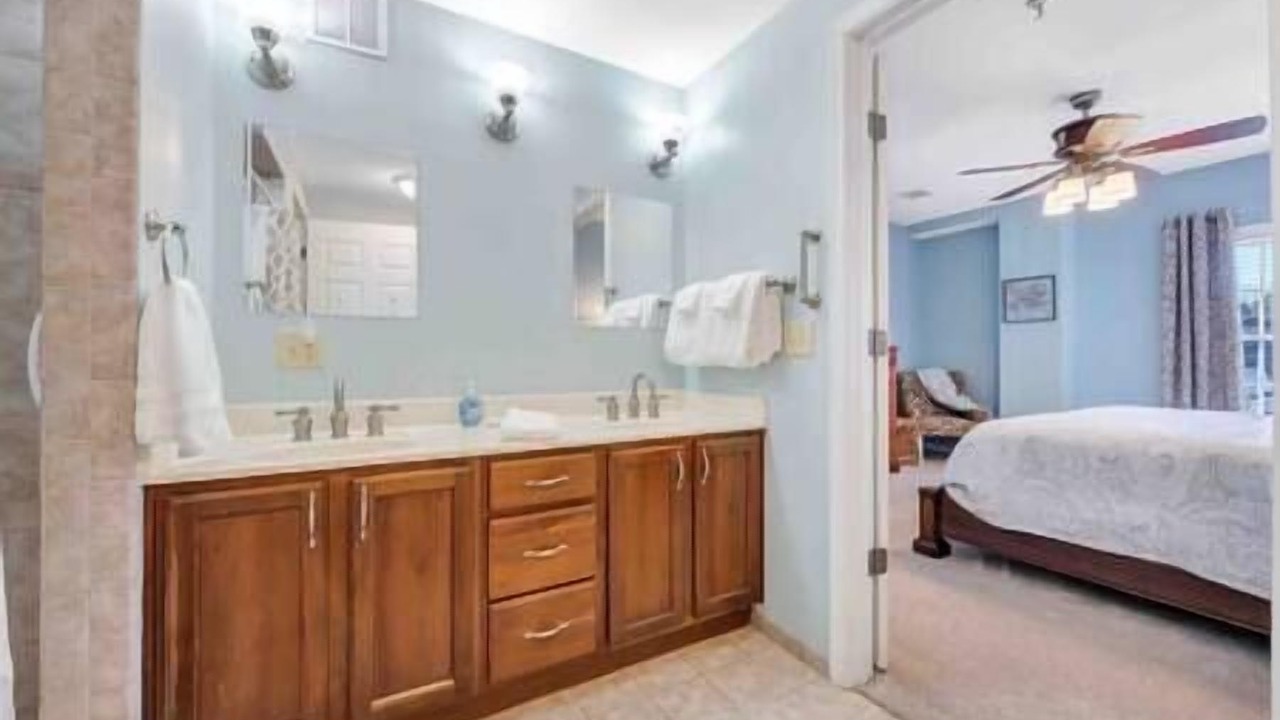 Photo of Bathroom in Moneta