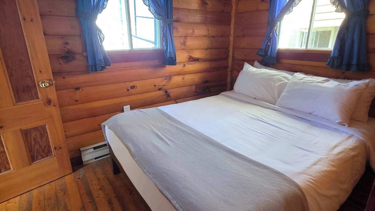 Photo of Bedroom in Hunts Point