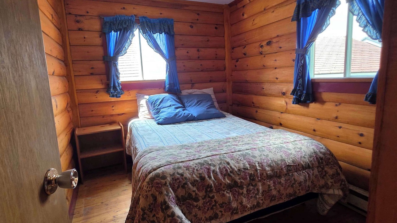 Photo of Bedroom in Hunts Point